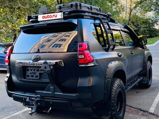 2021 Toyota Land Cruiser Prado 150 Series Рестайлинг 3, чёрный, 7960000 рублей, вид 4