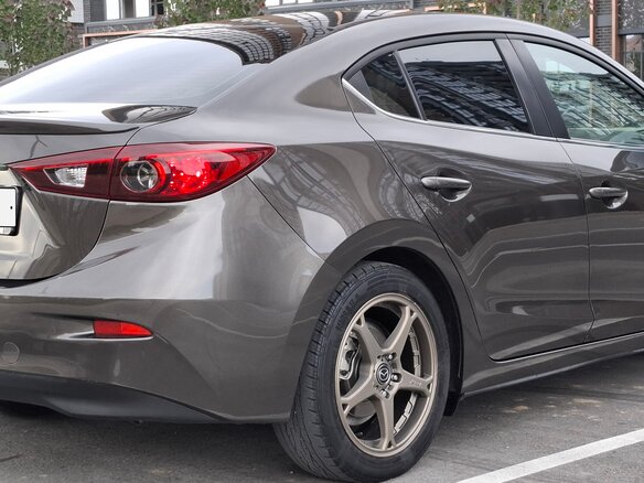 2014 Mazda 3 III (BM), серый, 1300000 рублей - вид 9
