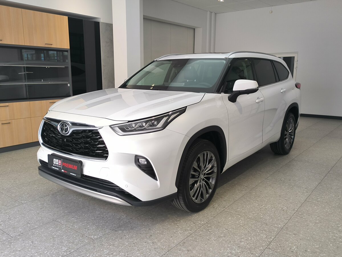 Открыть фотографии: Toyota Highlander IV (XU70)