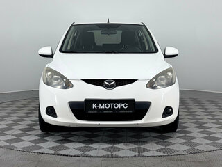 2008 Mazda 2 II (DE), белый, 630000 рублей, вид 2