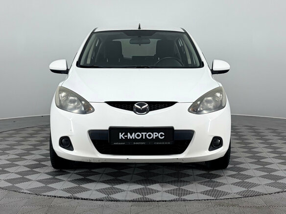 2008 Mazda 2 II (DE), белый, 630000 рублей - вид 1