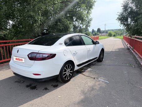 2012 Renault Fluence I, белый, 300000 рублей, вид 2