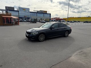 2020 BMW 3 серии 320i xDrive VII (G2x), чёрный, 3650000 рублей, вид 4