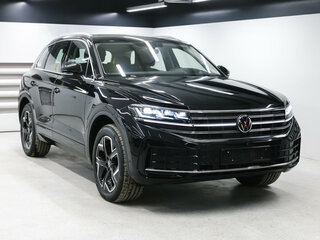 2026 Volkswagen Touareg III Рестайлинг, чёрный, 8200000 рублей, вид 1