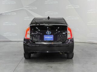 2011 Toyota Prius III Рестайлинг (XW30), красный, 1054000 рублей, вид 4