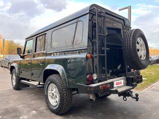 2011 Land Rover Defender 110 I Рестайлинг, зелёный, 2000000 рублей, вид 4