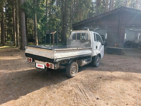 2008 Kia Bongo, белый, 800000 рублей, вид 1