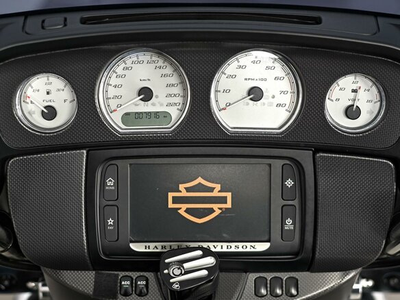 2016 Harley-Davidson Street Glide Special, чёрный, 1577000 рублей - вид 8