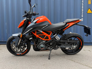 2023 KTM 390 Duke, красный, 550000 рублей, вид 2