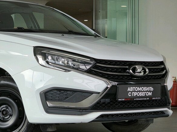 2024 Lada (ВАЗ) Vesta I Рестайлинг (NG), белый - вид 7