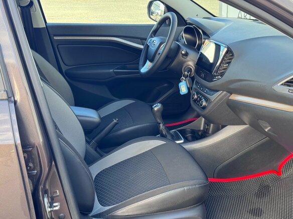 2018 Lada (ВАЗ) Vesta SW I, коричневый, 890000 рублей - вид 13