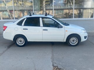 2015 Lada (ВАЗ) Granta I, белый, 230000 рублей, вид 3