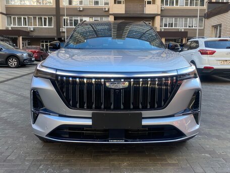 2026 Geely Atlas II, серебристый, 3150000 рублей, вид 2