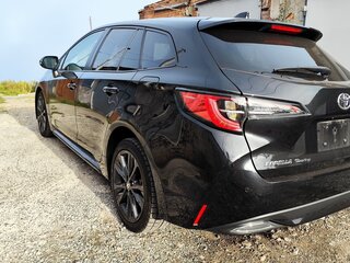 2021 Toyota Corolla XII (E210), чёрный, 1850000 рублей, вид 3
