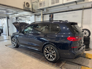 2021 BMW X7 M50i I (G07), синий, 9000000 рублей, вид 4