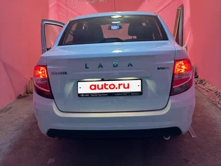2021 Lada (ВАЗ) Granta I Рестайлинг, белый, 2500000 рублей, вид 5