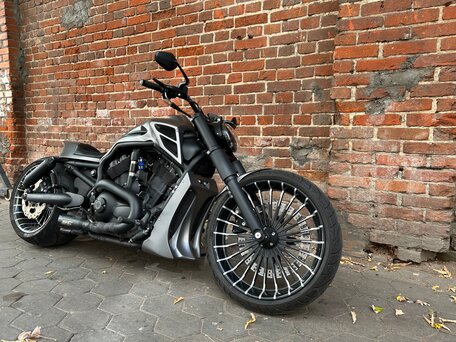 2025 Harley-Davidson V-Rod, серый, 2190000 рублей, вид 1