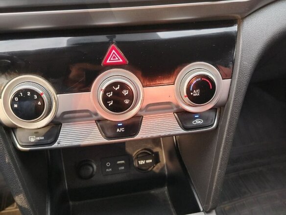 2019 Hyundai Elantra VI (AD) Рестайлинг, жёлтый, 900000 рублей - вид 10
