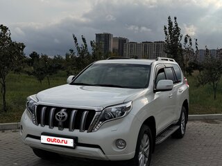 2016 Toyota Land Cruiser Prado 6-speed 150 Series Рестайлинг 1, белый, 5790000 рублей, вид 1