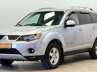 Mitsubishi Outlander II