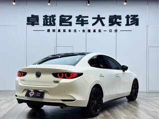 2022 Mazda 3 Axela IV (BP), белый, 1185000 рублей, вид 2