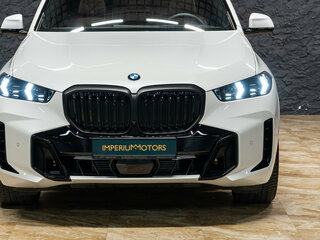 2026 BMW X5 40d IV (G05/G18) Рестайлинг, белый, 15290000 рублей, вид 3