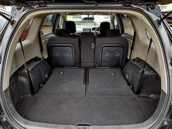 2010 Toyota Wish II, чёрный, 899000 рублей - вид 14