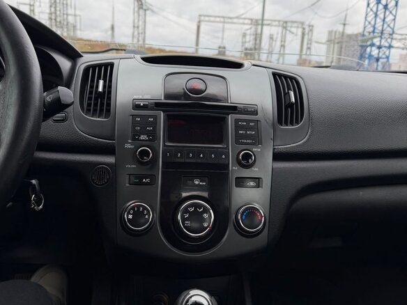2011 Kia Cerato 6-speed II, серый - вид 8