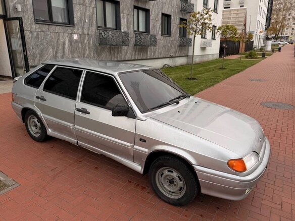 2007 Lada (ВАЗ) 2114, серебристый, 98000 рублей - вид 2