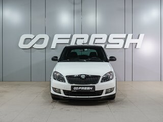 2012 Skoda Fabia II Рестайлинг, белый, 949000 рублей, вид 3