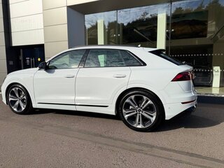 2026 Audi Q8 50 TDI I (4M) Рестайлинг, серый, 15300000 рублей, вид 5
