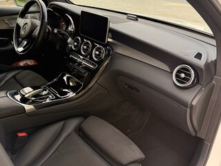2019 Mercedes-Benz GLC Coupe 300 I (C253), белый, 4800000 рублей, вид 4
