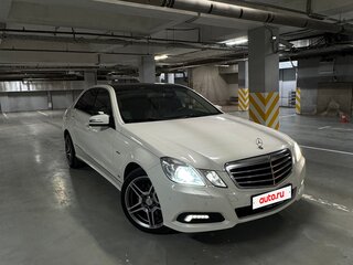 2010 Mercedes-Benz E-Класс 300 IV (W212, S212, C207), белый, 1140000 рублей, вид 3
