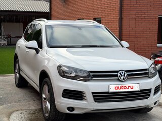 2012 Volkswagen Touareg II, белый, 1680000 рублей, вид 2