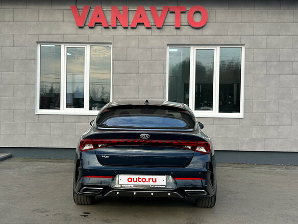2020 Kia K5 III, синий, 2570000 рублей - вид 6