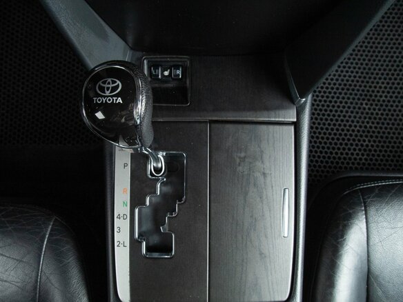 2010 Toyota Camry VI (XV40) Рестайлинг, серебристый, 1159000 рублей - вид 13