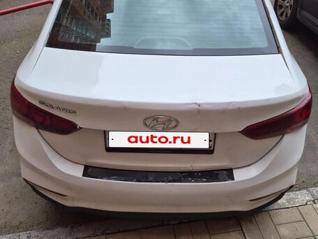 2018 Hyundai Solaris II, белый, 650000 рублей, вид 4