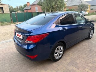 2014 Hyundai Solaris I Рестайлинг, синий, 560000 рублей, вид 4