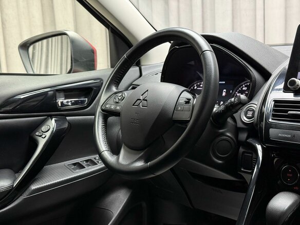 2021 Mitsubishi Eclipse Cross I Рестайлинг, красный - вид 9