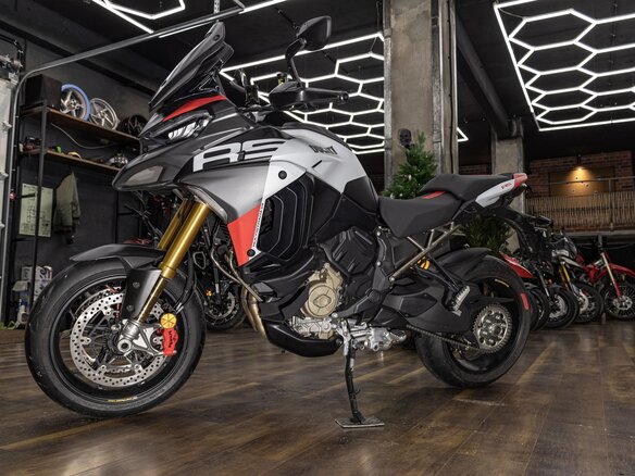 2026 Ducati Multistrada V4, белый, 4490000 рублей - вид 11