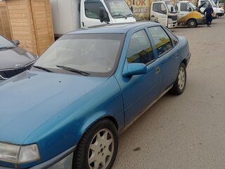 1992 Opel Vectra KAT A, синий, 60000 рублей, вид 2
