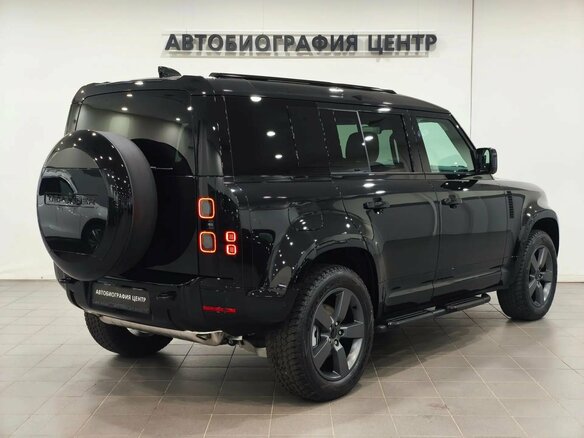 2026 Land Rover Defender 110 II, чёрный - вид 5