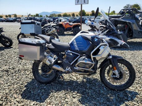 2023 BMW R 1250 GS Adventure, чёрный, 1350853 рублей, вид 1