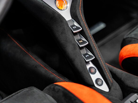 2026 McLaren 750S, оранжевый, 42900000 рублей - вид 31