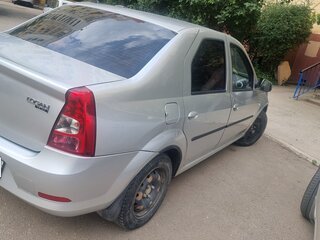 2013 Renault Logan I Рестайлинг, серый, 455000 рублей, вид 3