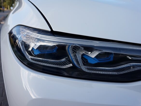 2019 BMW X7 40i I (G07), белый, 5000000 рублей - вид 15