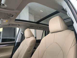 2026 Toyota Highlander IV (XU70), белый, 5690000 рублей, вид 4