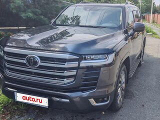 2021 Toyota Land Cruiser 300 Series, серый, 10700000 рублей, вид 1