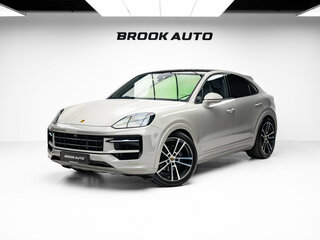 2023 Porsche Cayenne Coupé III Рестайлинг, серый, 13990000 рублей, вид 1
