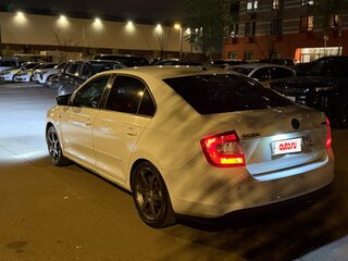 2015 Skoda Rapid I, белый, 565000 рублей, вид 5